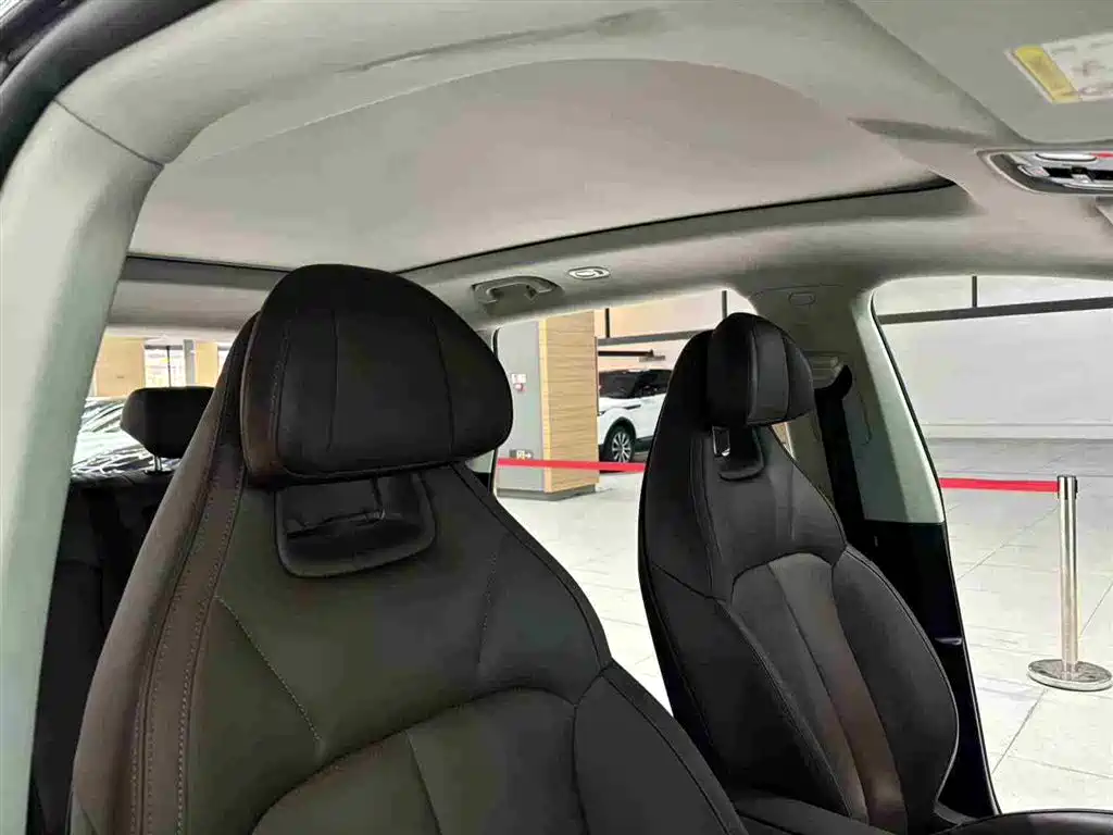 Leapmotor C11 2023 EREV 180 Comfort Edition