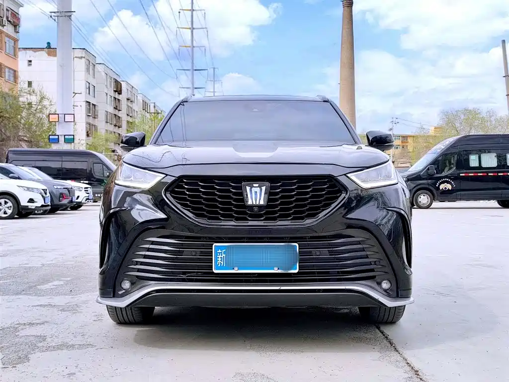 Toyota Crown Kluger 2023 2.5L HEV AWD Premium