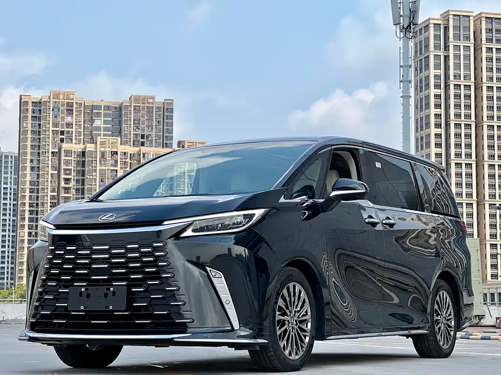 Lexus LM 500h 6-Seater Supreme Edition 2025