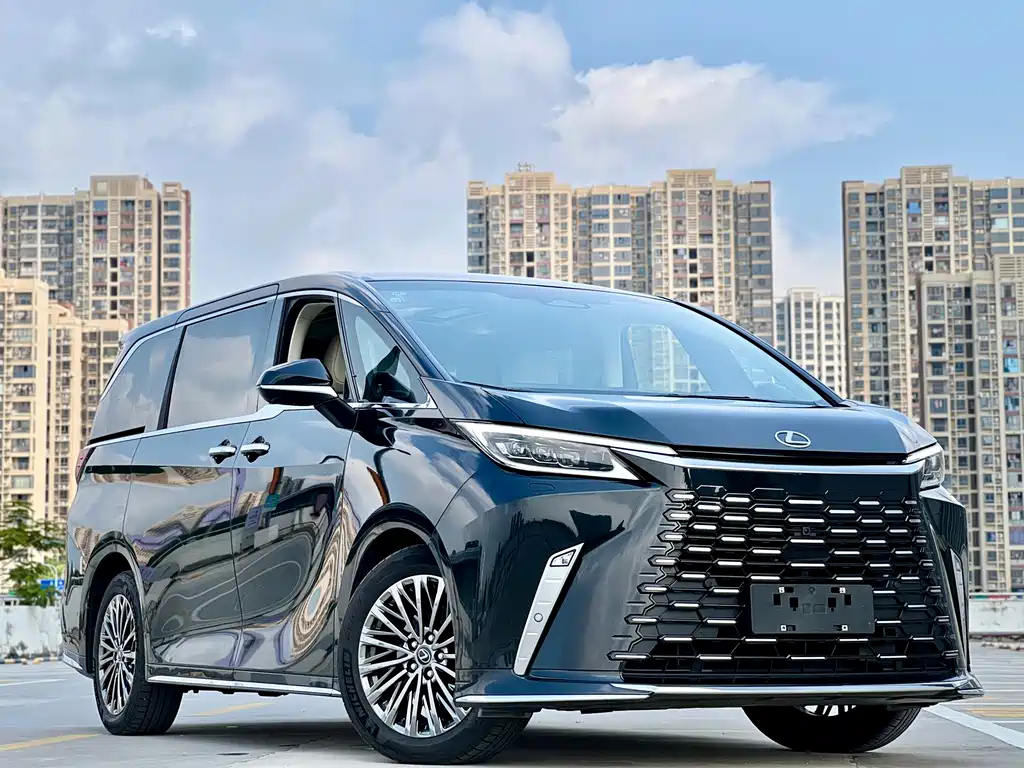 Lexus LM 500h 6-Seater Supreme Edition 2025
