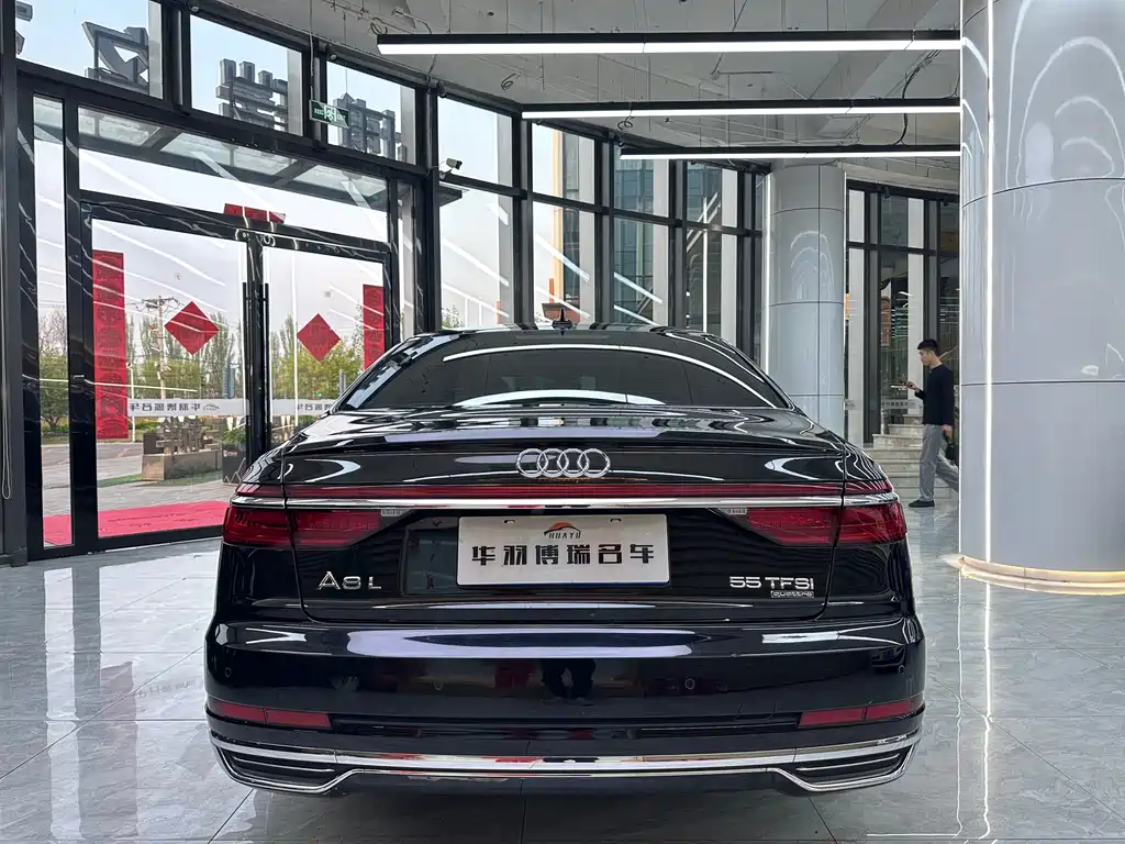 Audi A8L 50 TFSI quattro Comfort Edition 2021