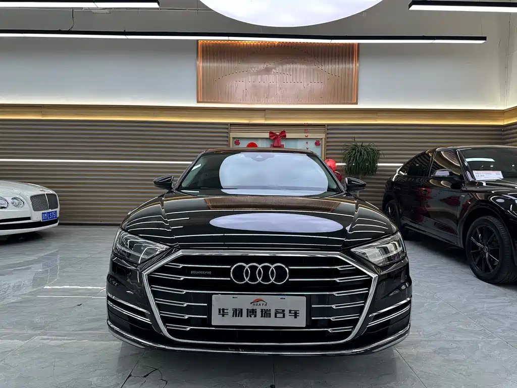Audi A8L 50 TFSI quattro Comfort Edition 2021