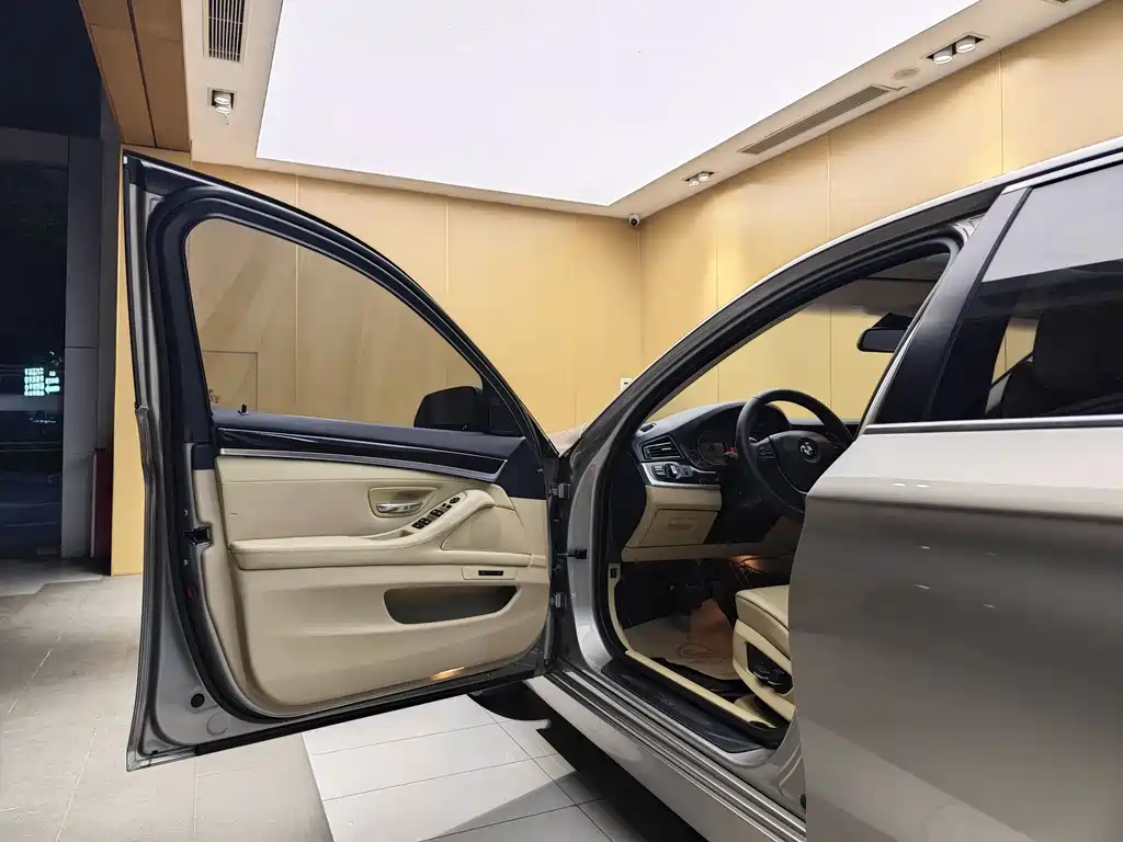 BMW 5 Series Import 2013 535i Leading Sports Edition