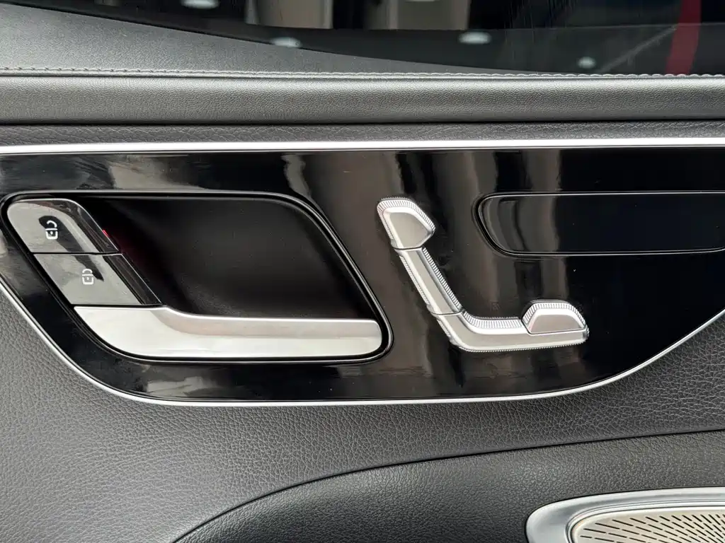 Mercedes-Benz C-Class 2024 Facelift II C 260 L皓夜 Sport Edition