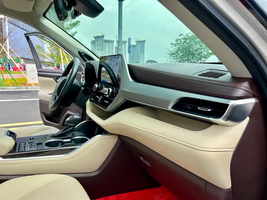 Toyota Highlander 2022 Hybrid 2.5L AWD Premium 7-Seater