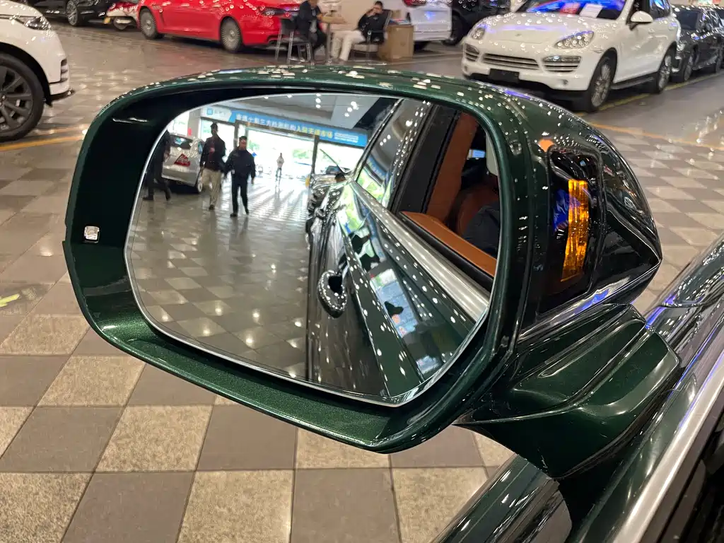 Bentley Bentayga 2021 4.0T V8