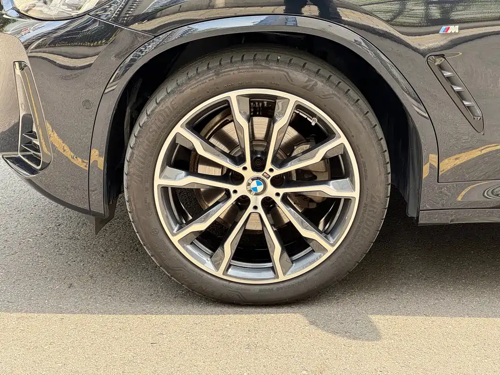 BMW X3 2023 xDrive30i Leading Edition M Night Package
