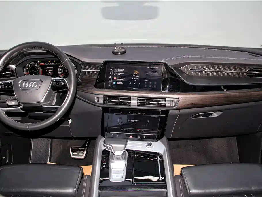 Audi Q6 2024 40 TFSI quattro Guanyun Edition Yulin Package 7-Seater