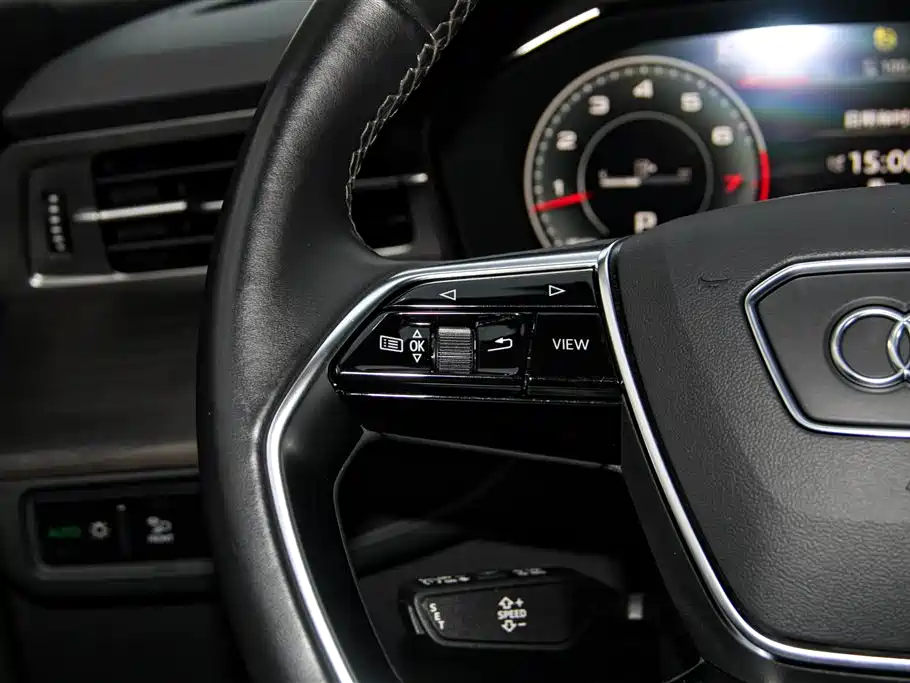 Audi Q6 2024 40 TFSI quattro Guanyun Edition Yulin Package 7-Seater