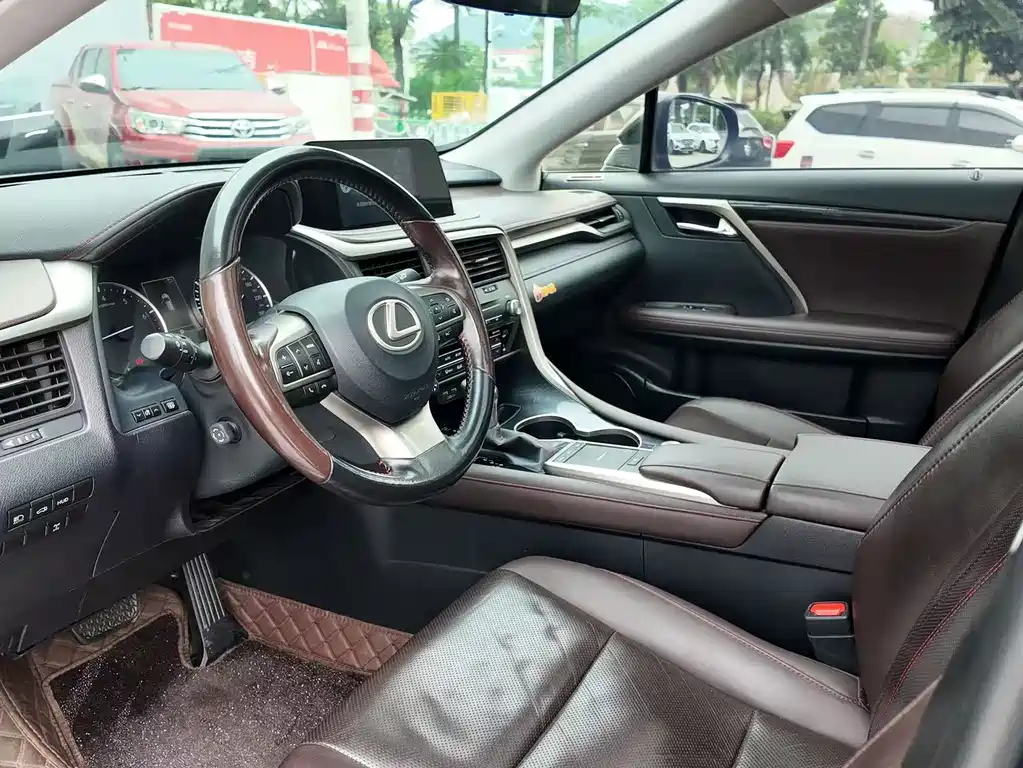 Lexus RX 300 AWD Elegant Edition 2020 China VI
