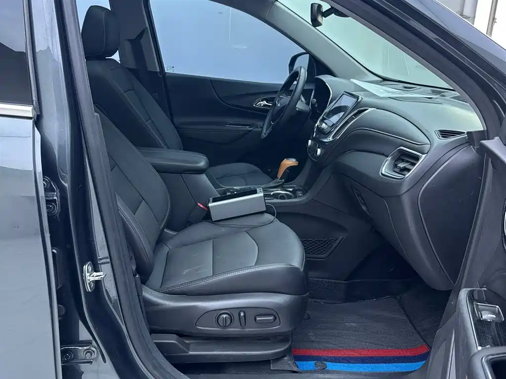 Chevrolet Equinox 2018 550T Automatic AWD捍界 Edition