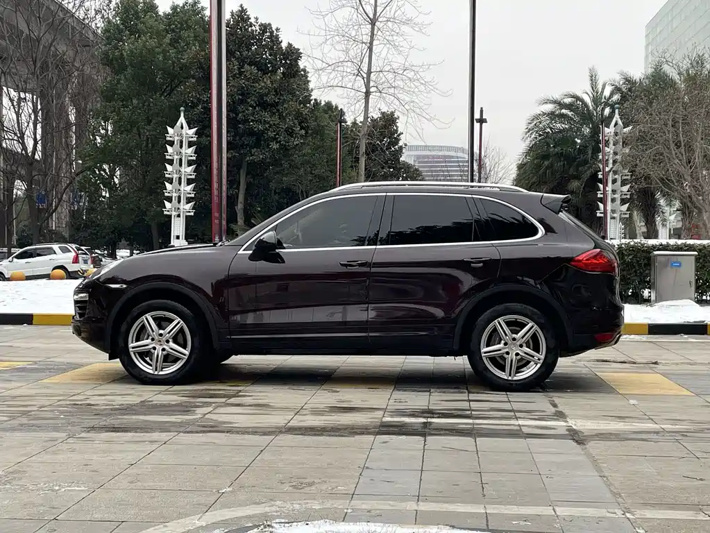Porsche Cayenne 2011 3.0T