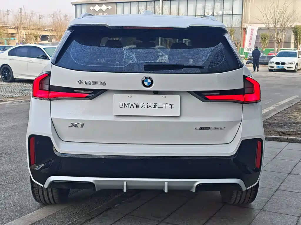 BMW X1 2024 sDrive25Li M Sport Package