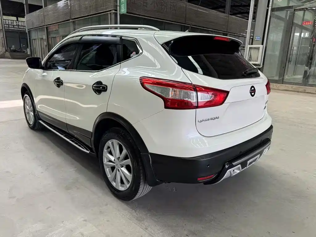 Nissan Qashqai 2016 2.0L CVT Elite Edition