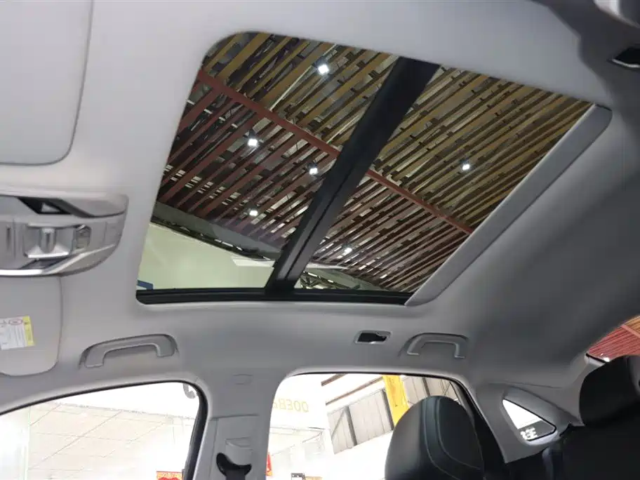 Geely Preface 2021 2.0TD Luxury