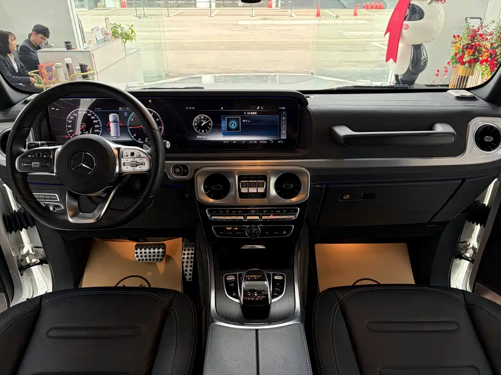 Mercedes-Benz G-Class 2024 G 350