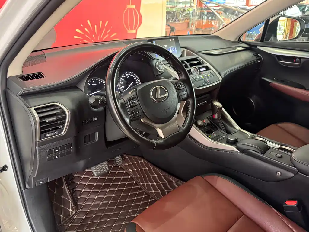Lexus NX 2015 200t AWD F-Sport Edition