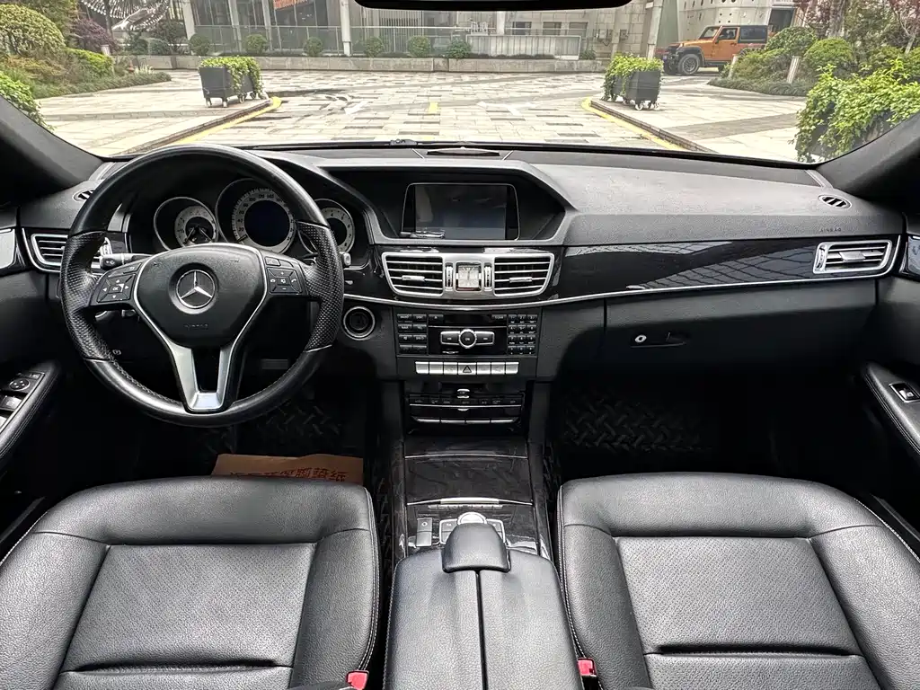 Mercedes-Benz E-Class 2014 Facelift E 260 L Sport