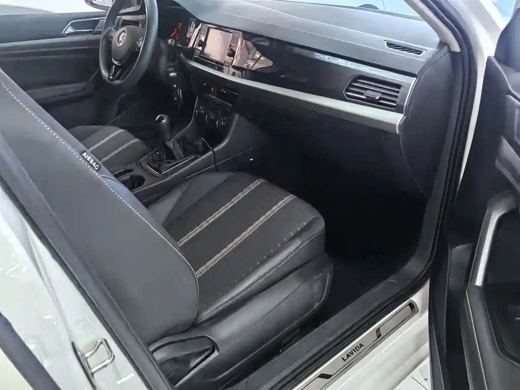 Lavida 2019 1.5L Manual Comfort Edition China VI