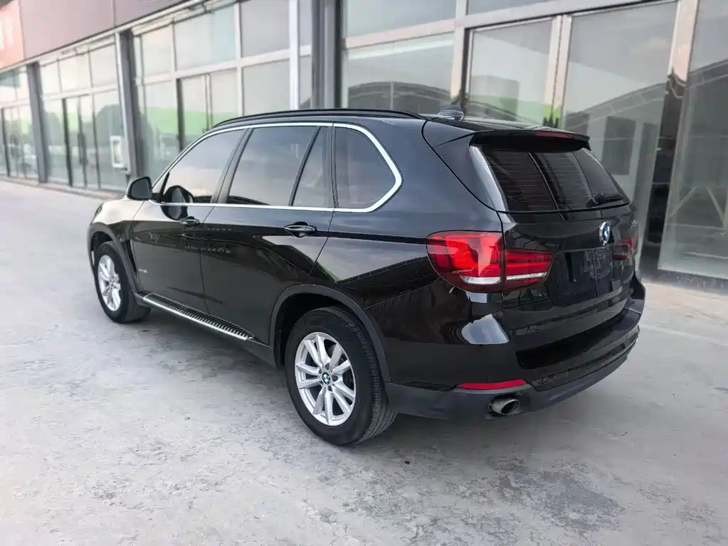 BMW X5 2015 xDrive28i