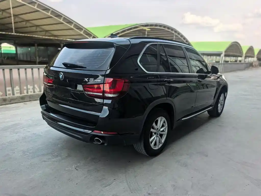 BMW X5 2015 xDrive28i