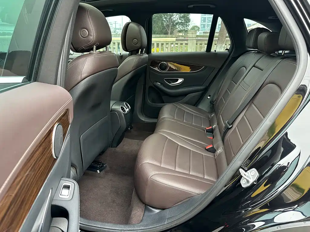 Mercedes-Benz GLC 2018 GLC 260 4MATIC Dynamic