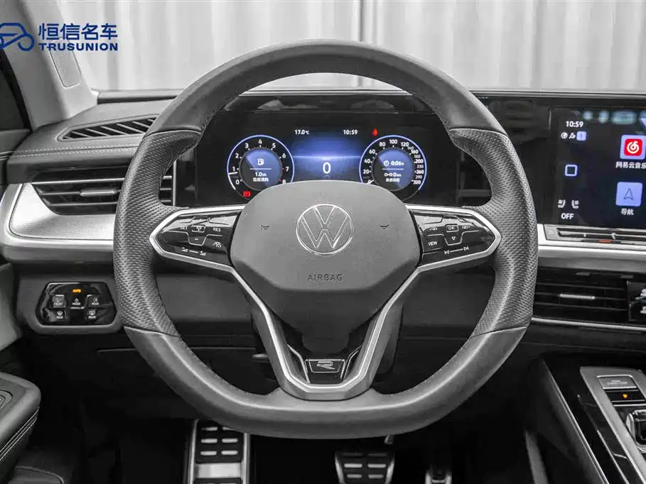 Volkswagen Tavendor 2023 380TSI AWD R-Line Touring Edition