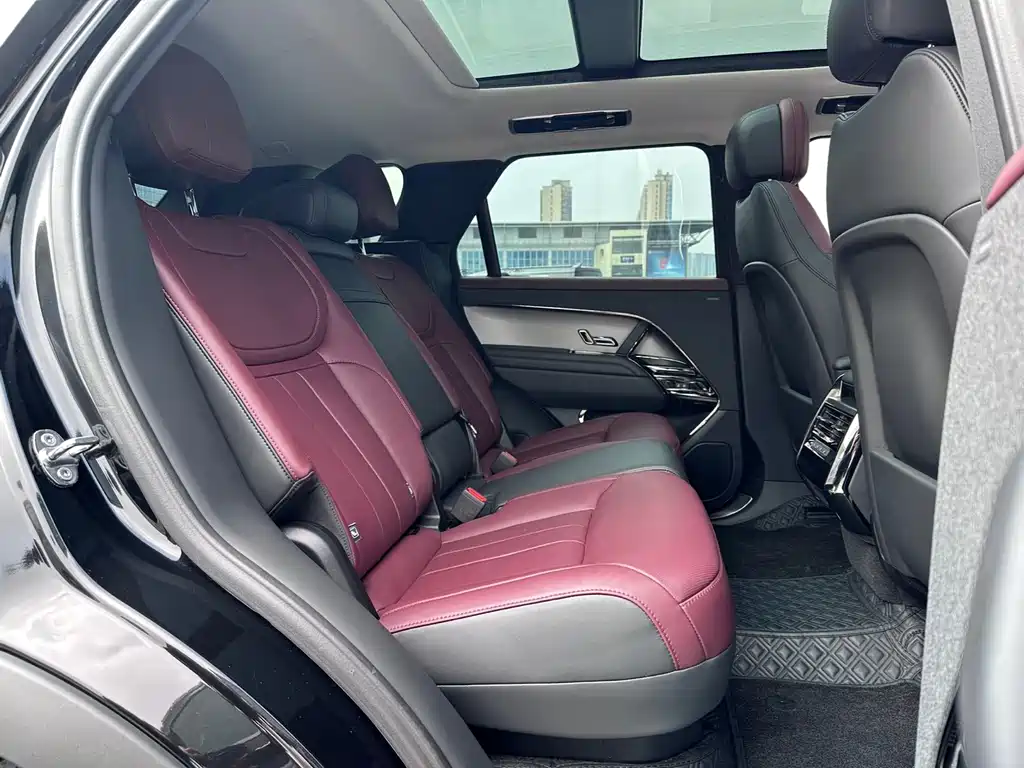 Range Rover Sport 2024 400PS Dynamic SE
