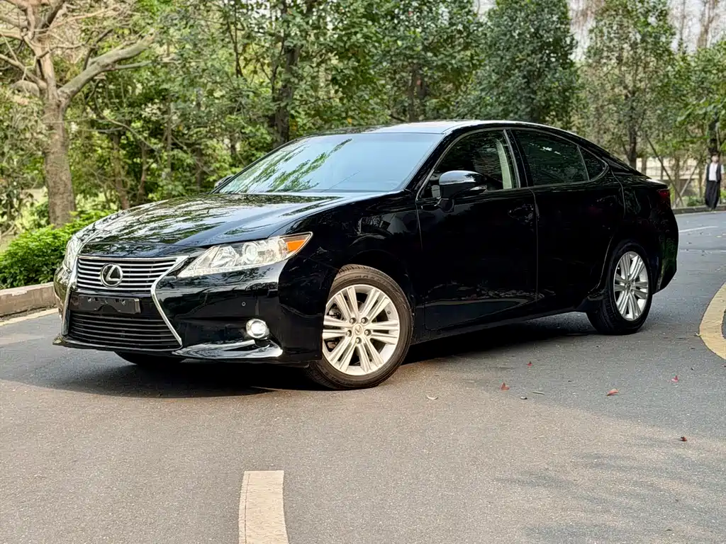 Lexus ES 2013 350 Elegance Edition