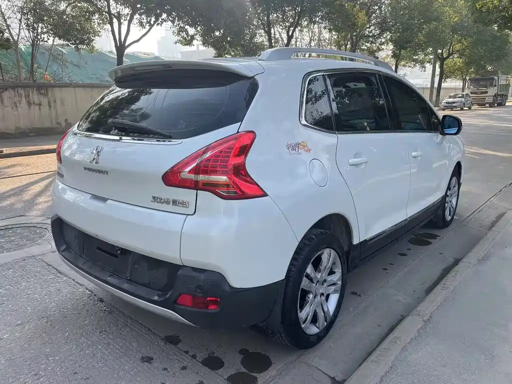Peugeot 3008 2013 2.0L Automatic Classic