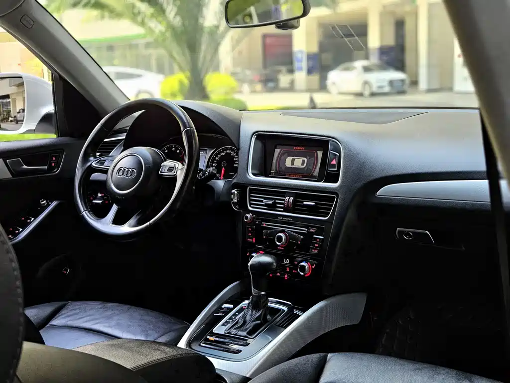 Audi Q5 2013 40 TFSI Technik