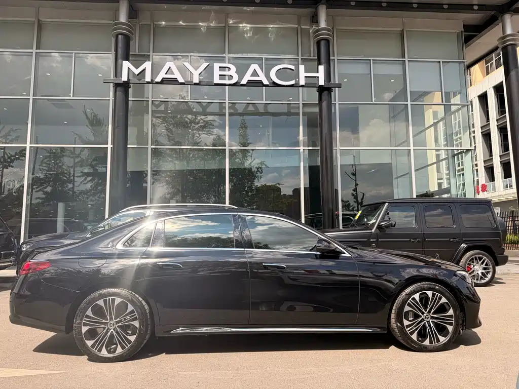 Mercedes-Benz E-Class NEV 2024 E 350 e L Plug-in Hybrid Sedan