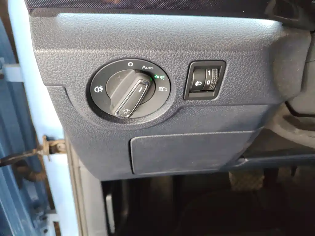 Volkswagen Tharu 2025 New Sharp 300TSI Ruixiang Edition