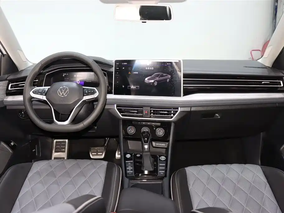 Volkswagen Sagitar 2023 300TSI DSG Beyond Edition