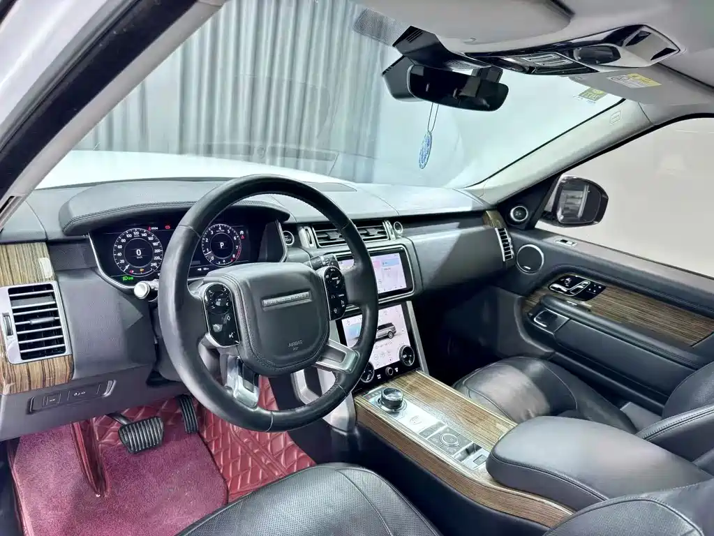 Range Rover 2018 3.0 SC V6 Vogue Heritage Edition