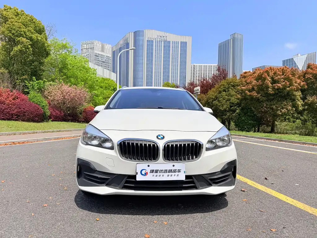 BMW 2 Series Gran Tourer 2018 220i Leading Edition