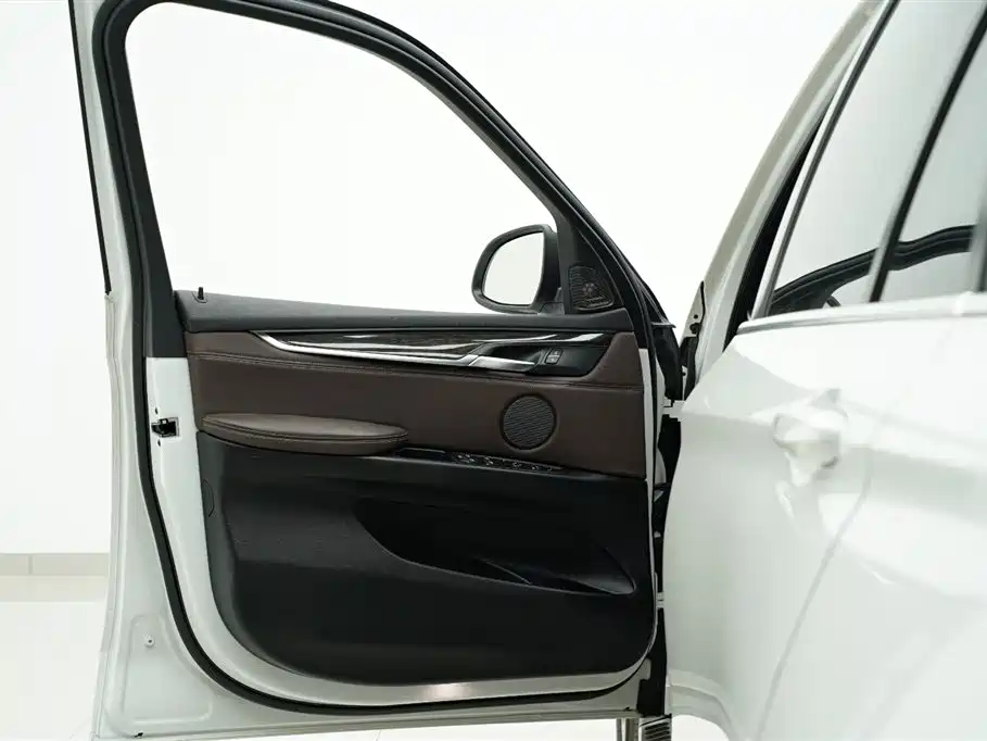 BMW X5 2014 xDrive35i Elegant