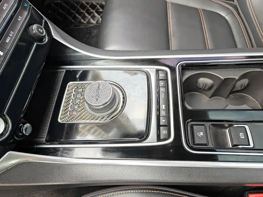 Jaguar XEL 2018 2.0T 200PS Prestige Edition