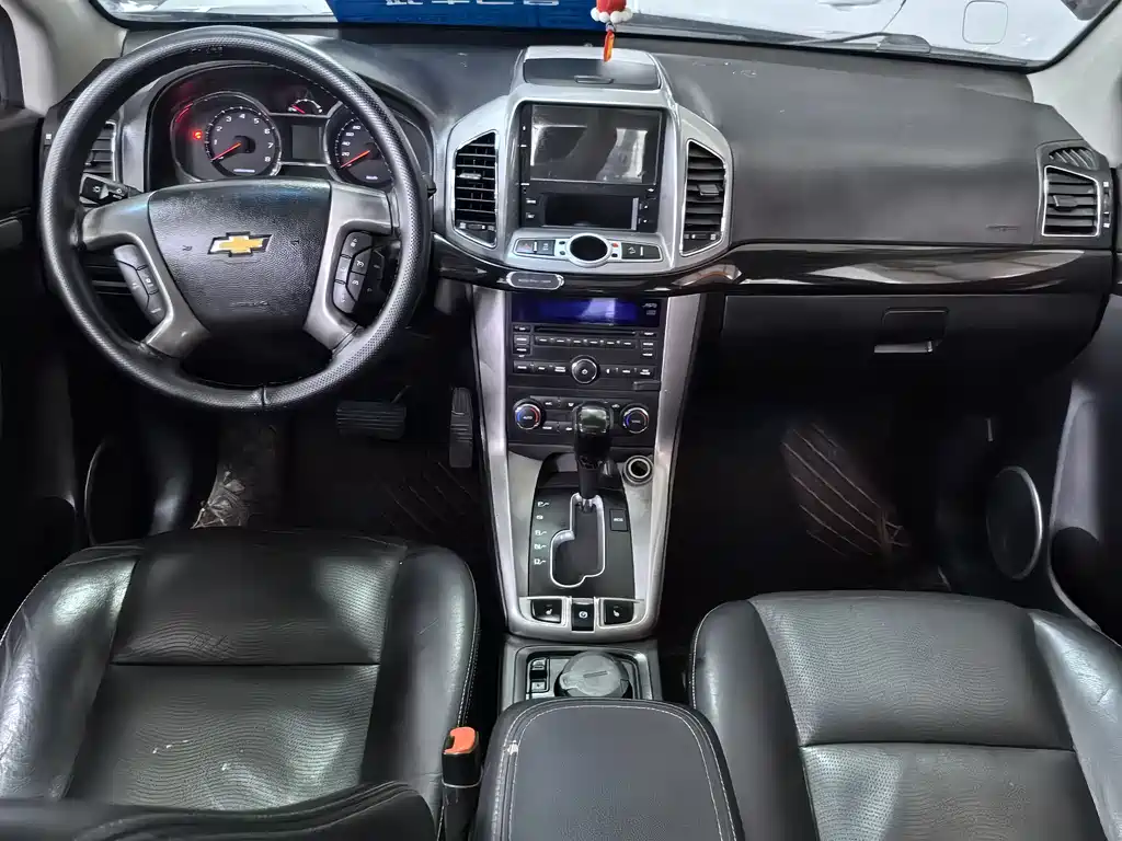 Chevrolet Captiva 2017 2.4L AWD Flagship Edition 7-Seater