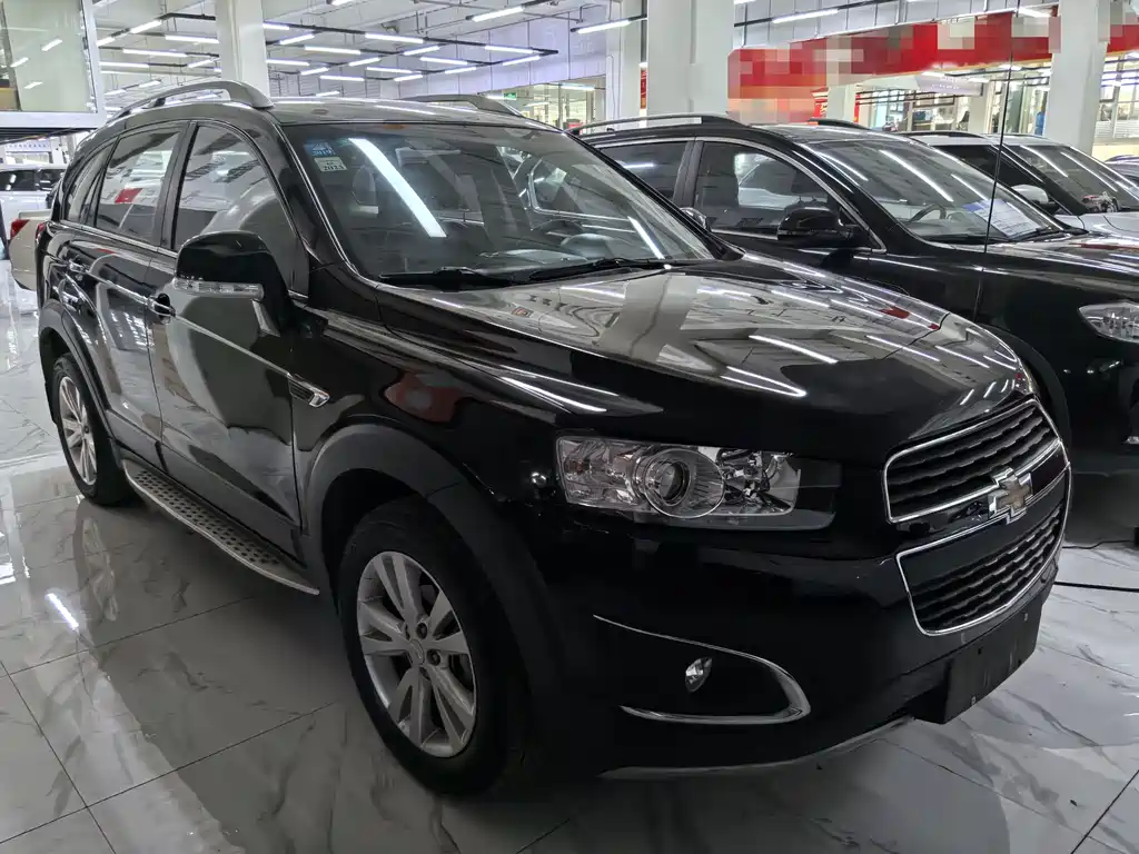 Chevrolet Captiva 2017 2.4L AWD Flagship Edition 7-Seater