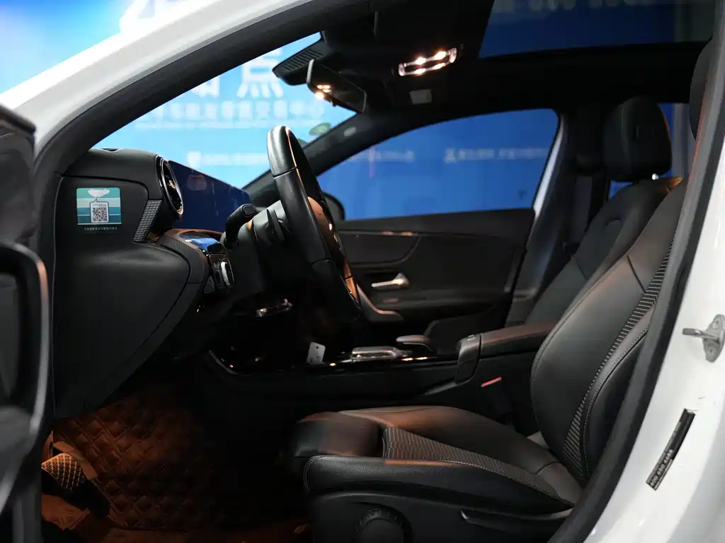 Mercedes-Benz A-Class (Imported) 2019 A 200 Dynamic Edition