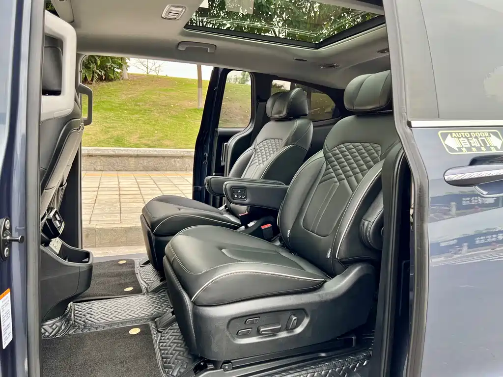 Hyundai Custo 2021 380TGDi TOP Premium