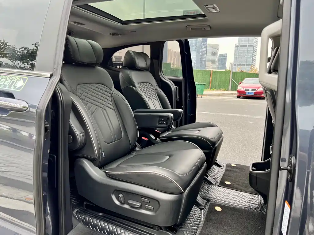 Hyundai Custo 2021 380TGDi TOP Premium