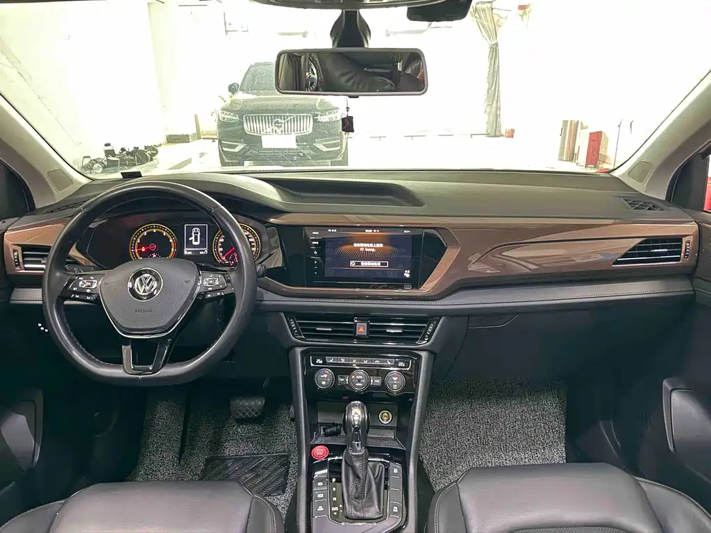 Volkswagen Tharu 2020 280TSI FWD Luxury Plus China VI