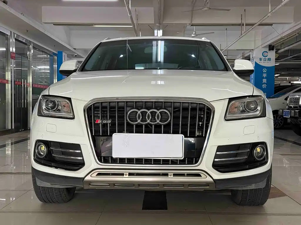 Audi Q5 2015 40 TFSI Technik
