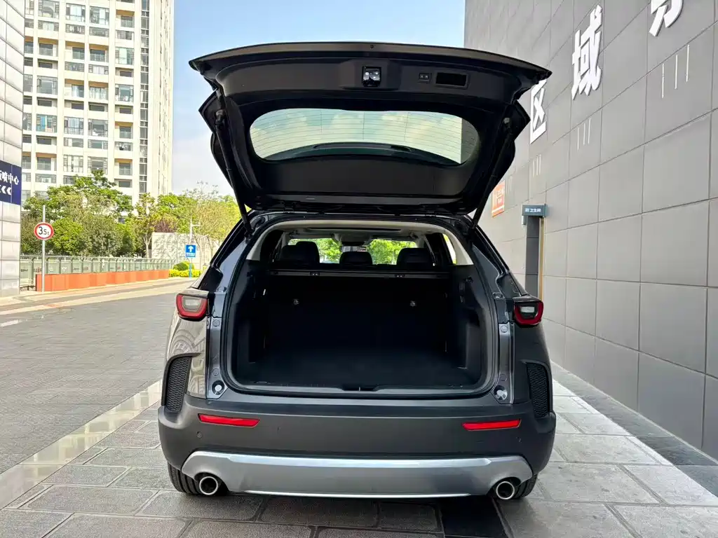 Mazda CX-50 2.5 S Preferred