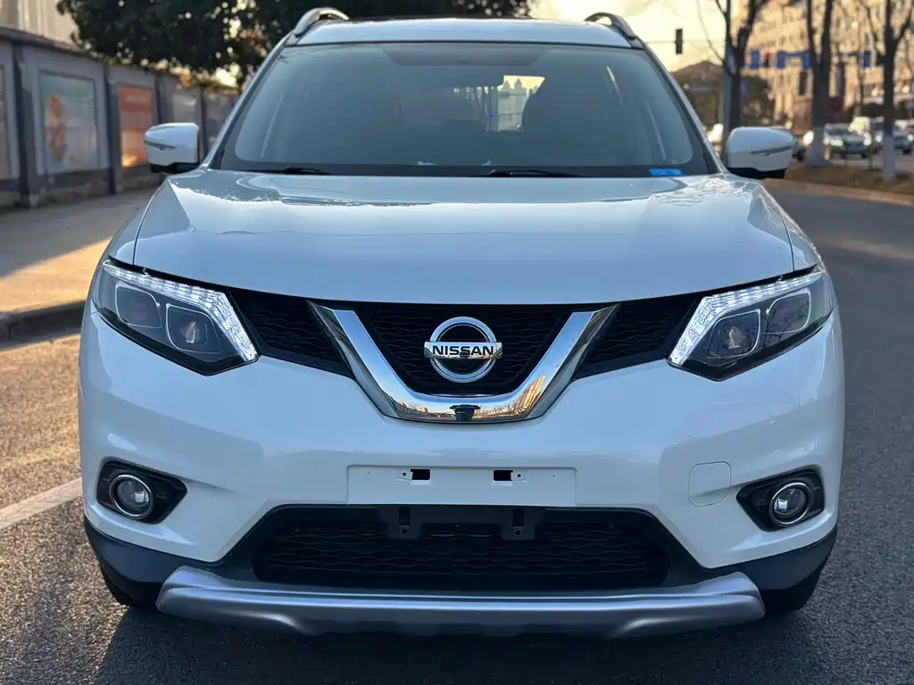 Nissan X-Trail 2017 2.0L CVT Fashion Edition 2WD