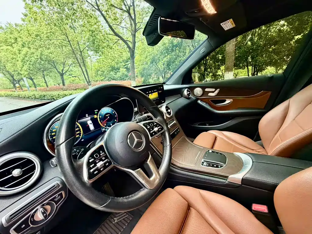 Mercedes-Benz GLC 2020 GLC 260 L 4MATIC Luxury