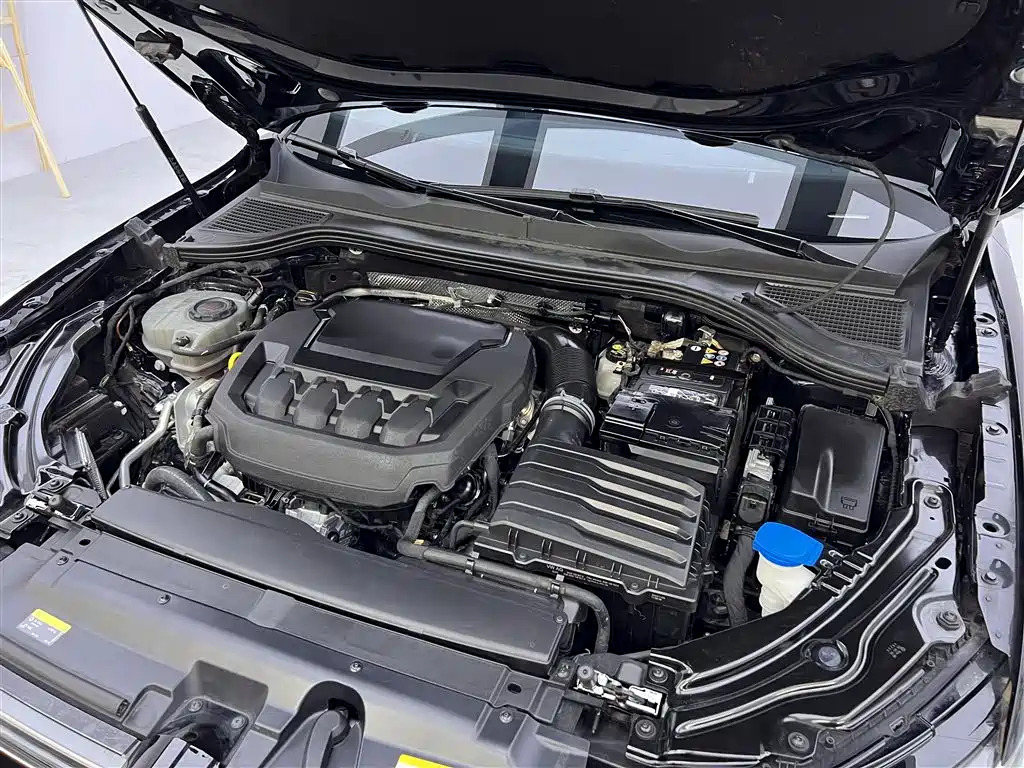 Volkswagen Passat 2025 Pro 380TSI Starry Dragon Edition