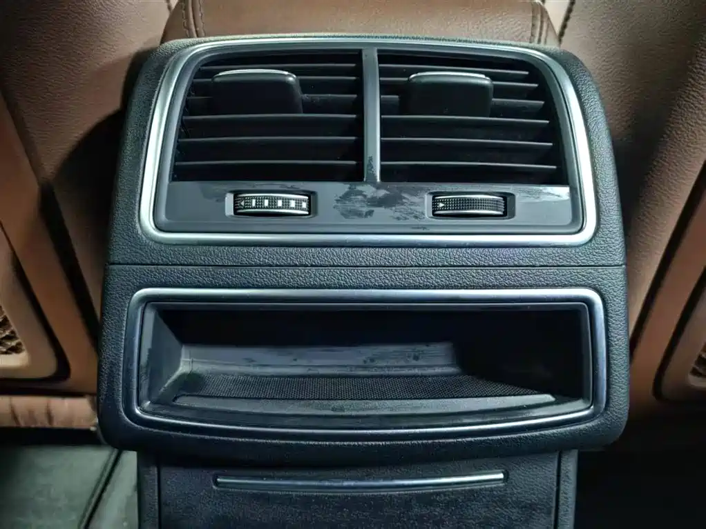 Audi A6L 2018 35 TFSI Collector's Edition